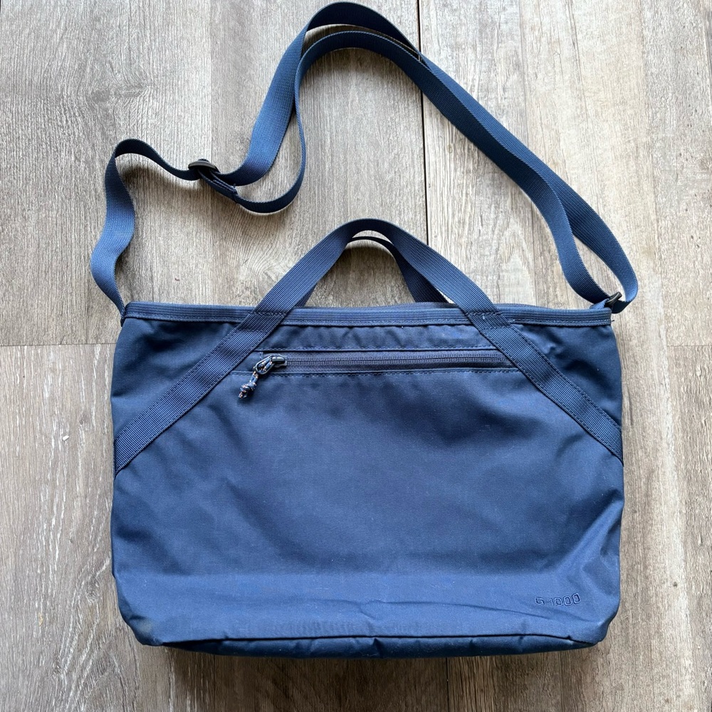Fjallraven Vardag Crossbody Bag - Storm / Blue - Picture 2 of 10